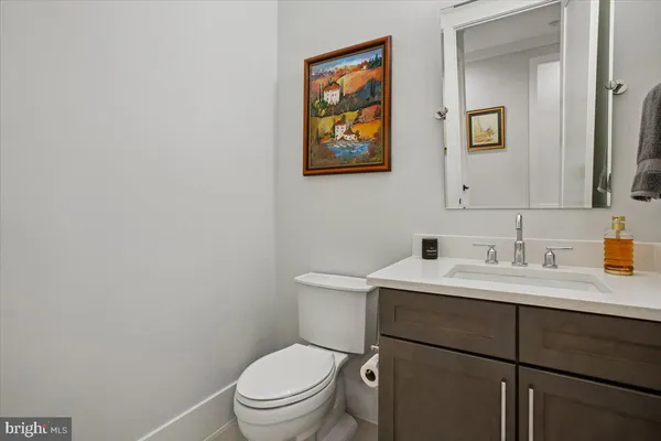 $2,300,000 | 4055 Thornton Street, Annandale, VA 22003