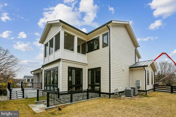 $2,300,000 | 4055 Thornton Street, Annandale, VA 22003