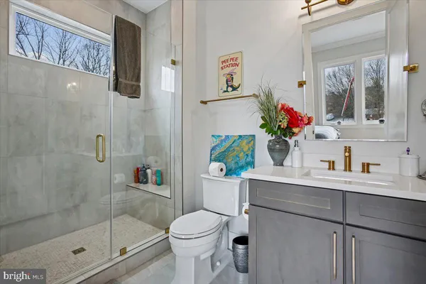 $2,300,000 | 4055 Thornton Street, Annandale, VA 22003