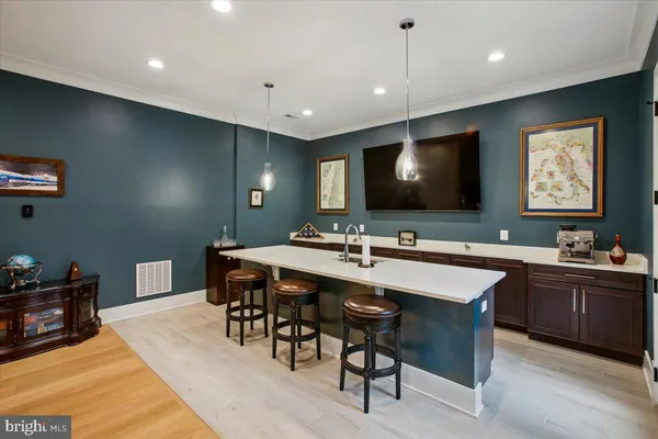 $2,300,000 | 4055 Thornton Street, Annandale, VA 22003