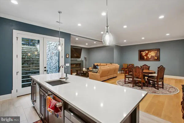 $2,300,000 | 4055 Thornton Street, Annandale, VA 22003