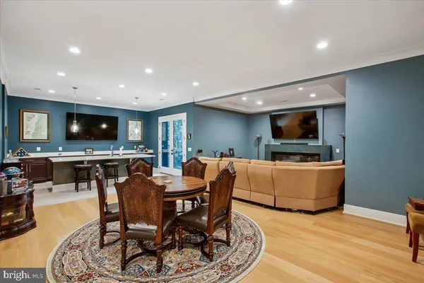 $2,300,000 | 4055 Thornton Street, Annandale, VA 22003