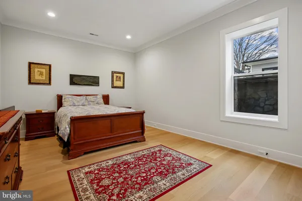 $2,300,000 | 4055 Thornton Street, Annandale, VA 22003