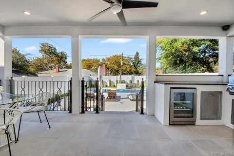 $2,398,000 | 147-07 8th Avenue | Whitestone