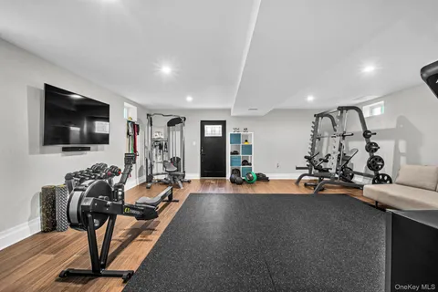 $2,398,000 | 147-07 8th Avenue | Whitestone