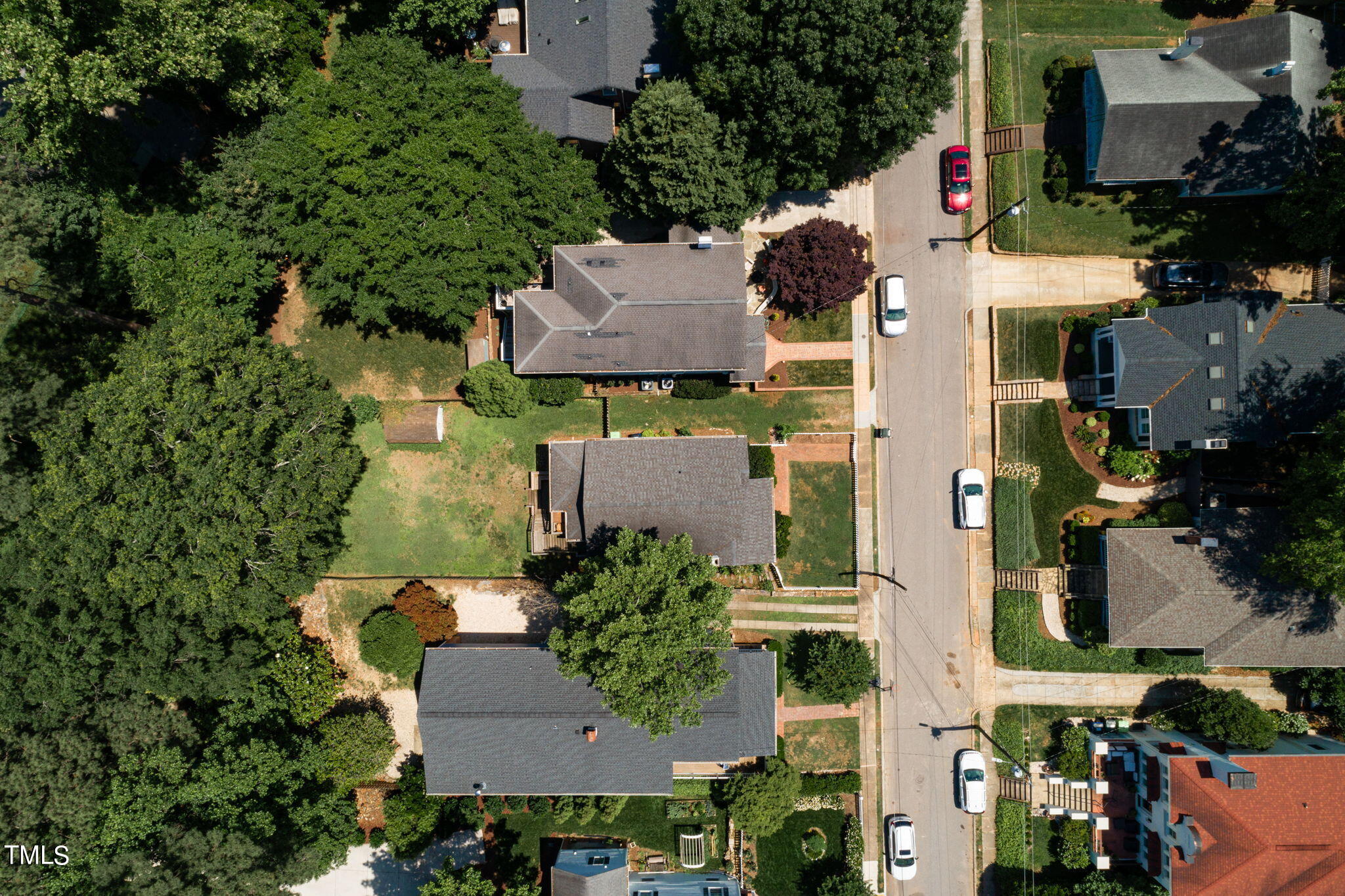 2220 Creston Road Raleigh, NC 27608 - Photo 32 of 36 3-web-or-mls-DJI_0857