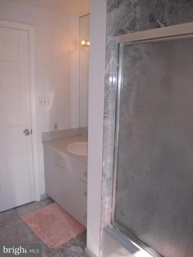6808 New Cut Road Kingsville, MD 21087 - Photo 19 of 30 Master Bath