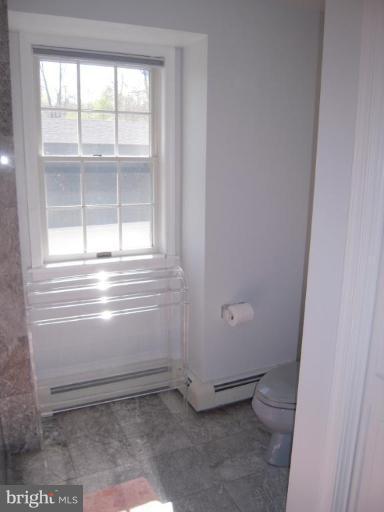 6808 New Cut Road Kingsville, MD 21087 - Photo 20 of 30 Master Bath #2