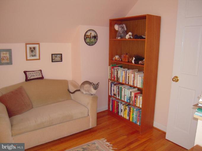 6808 New Cut Road Kingsville, MD 21087 - Photo 23 of 30 Bedroom #4