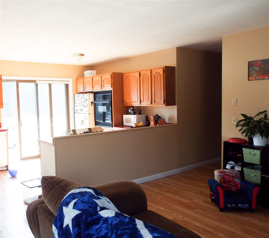 84 Prescott Road Epping, NH 03042 - Photo 5 of 22