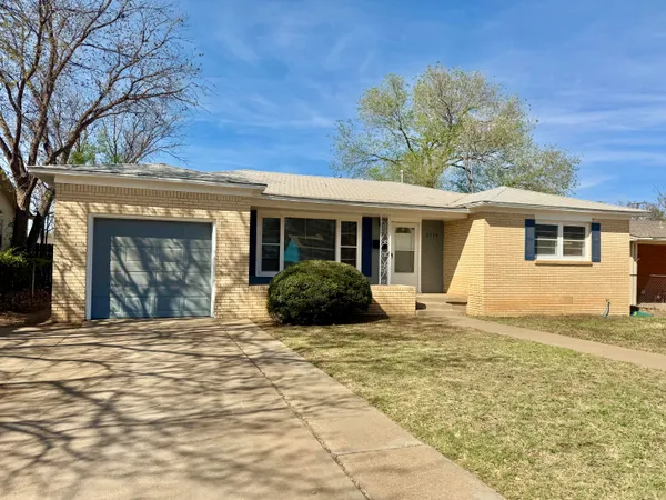 $124,900 | 2716 40th Street, Lubbock, TX 79413