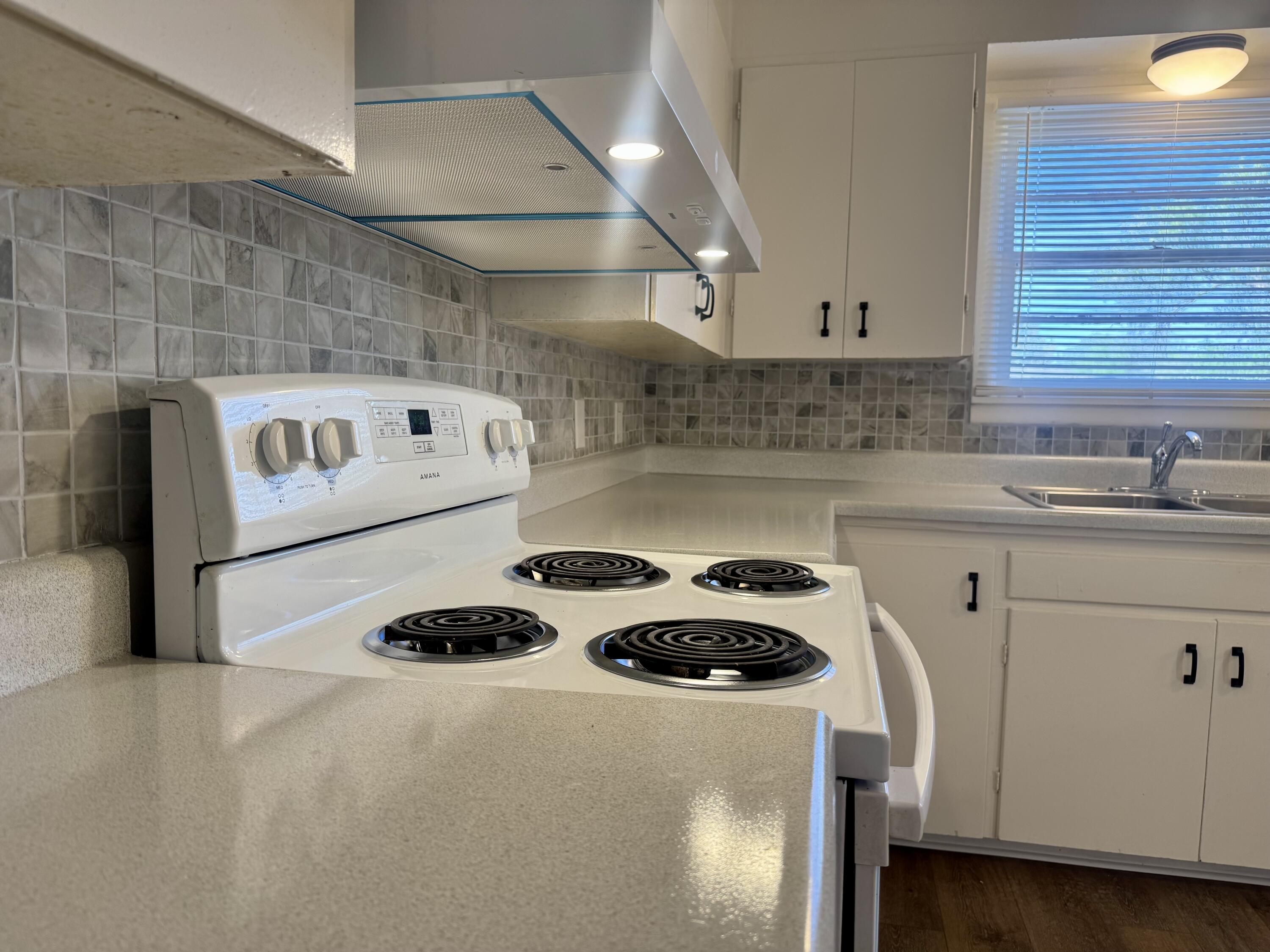 2716 40th Street Lubbock, TX 79413 - Photo 12 of 28 IMG_3836