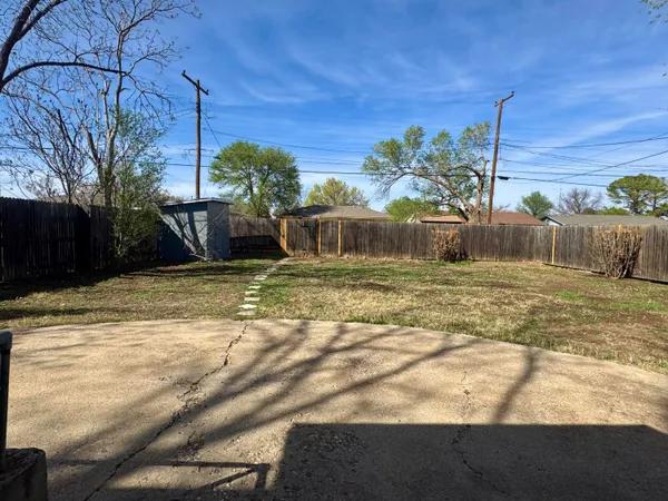 $124,900 | 2716 40th Street, Lubbock, TX 79413