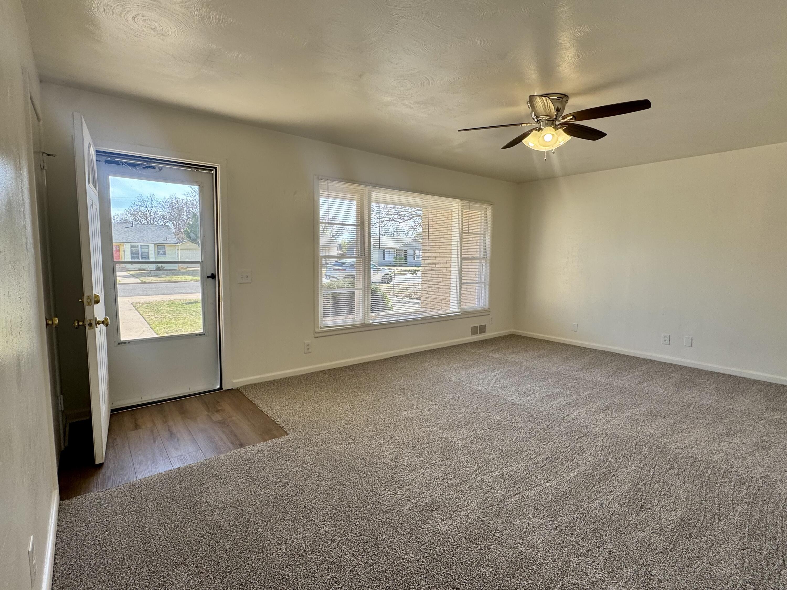 2716 40th Street Lubbock, TX 79413 - Photo 8 of 28 IMG_3829