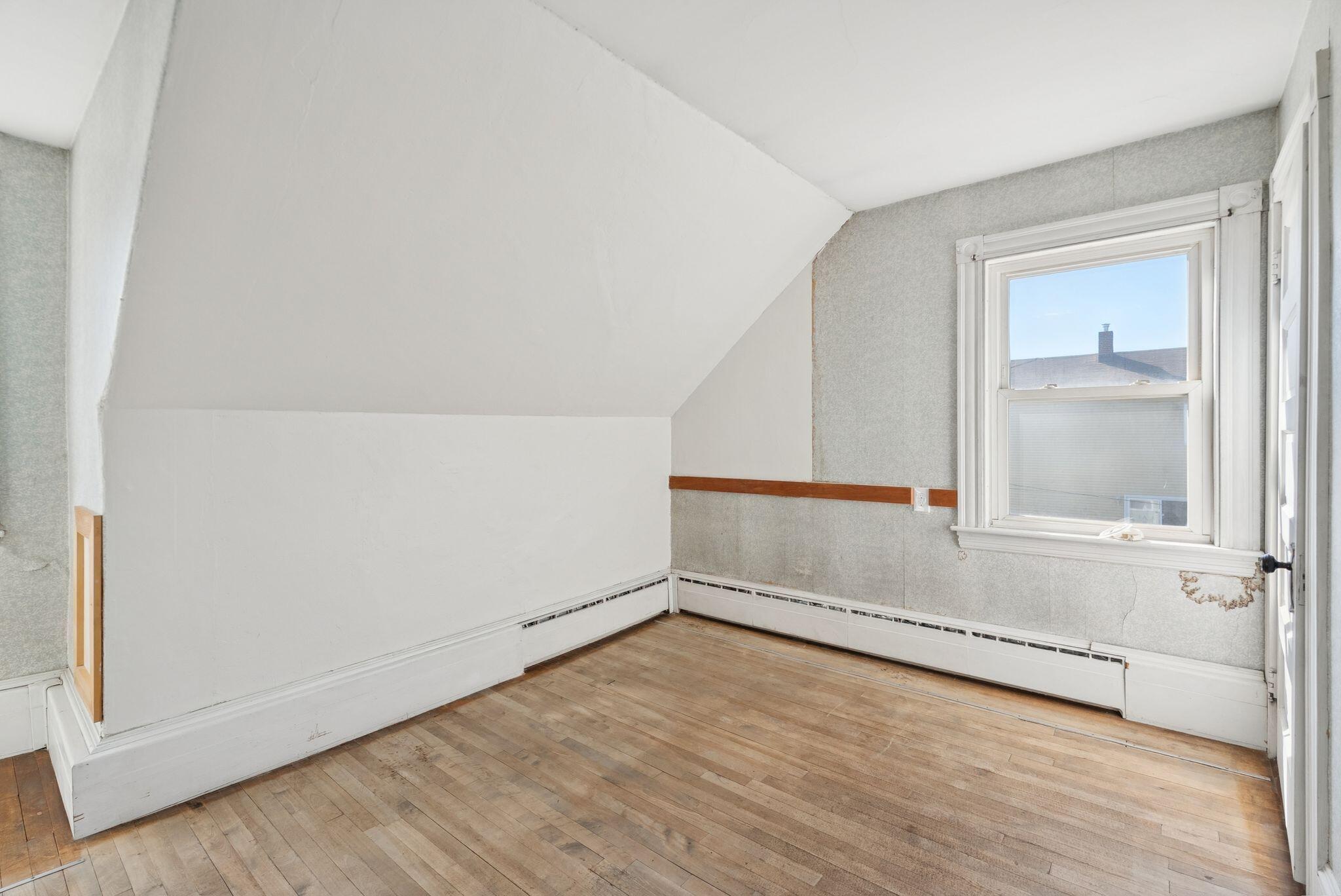 104 Spring Street Lewiston, ME 04240 - Photo 22 of 42 21_DSC01862
