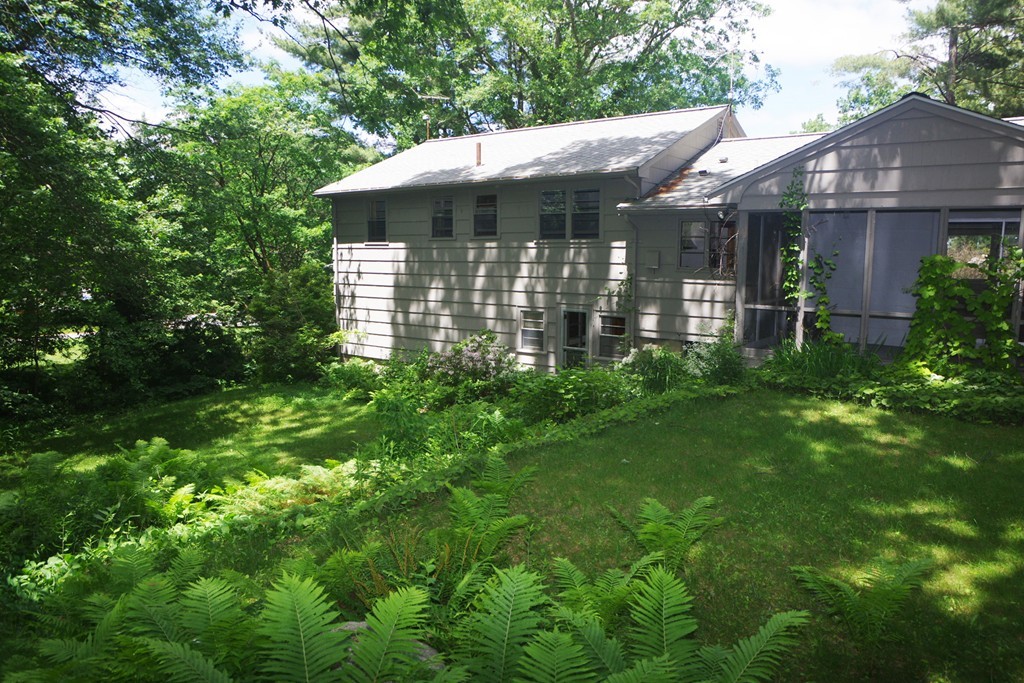 22 Baskin Road Lexington, MA 02421 - Photo 3 of 15