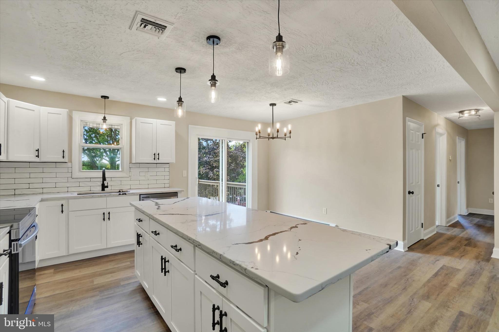 295 Blymire Road Dallastown, PA 17313 - Photo 5 of 39 Gallery Image 5