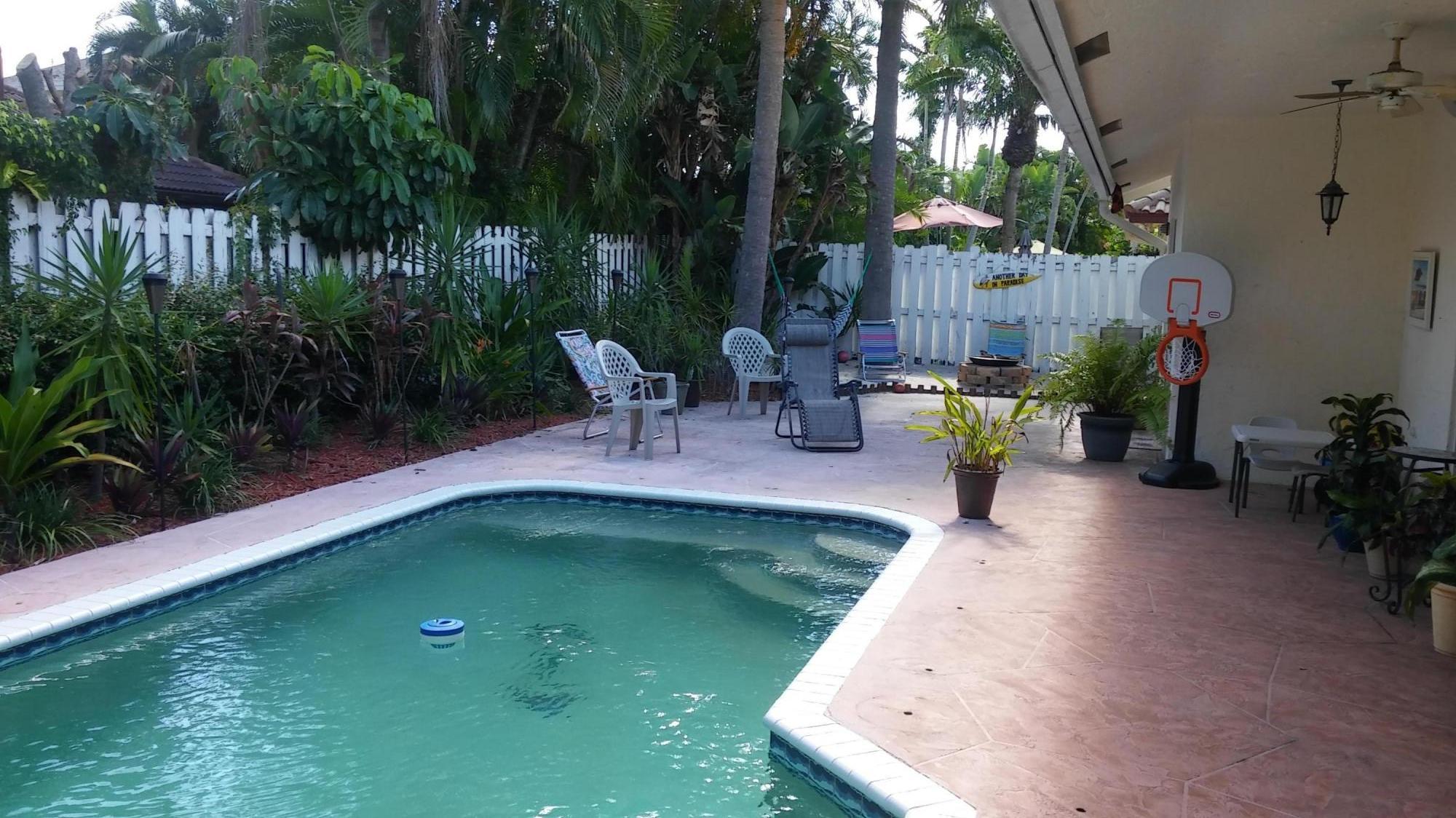 435 Mohawk Lane Boca Raton, FL 33487 - Photo 21 of 24 20160621_095941_HDR