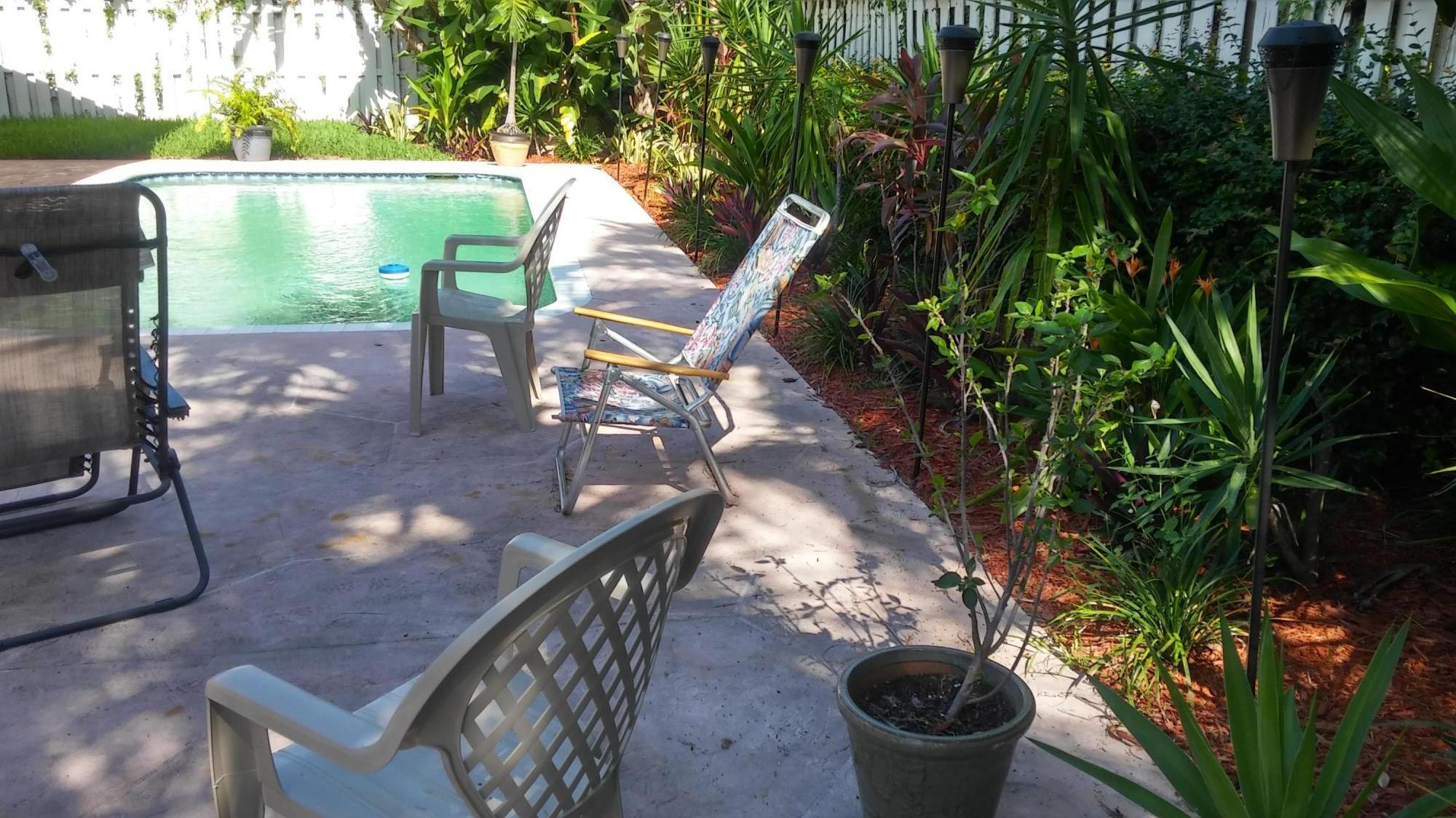 435 Mohawk Lane Boca Raton, FL 33487 - Photo 23 of 24 20160621_101143_HDR