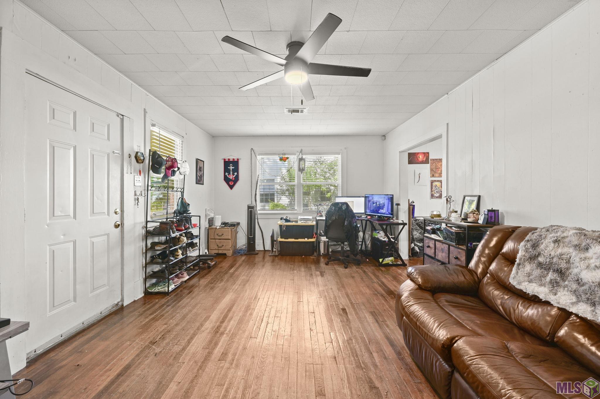 836 Violet Street Baton Rouge, LA 70802 - Photo 2 of 12