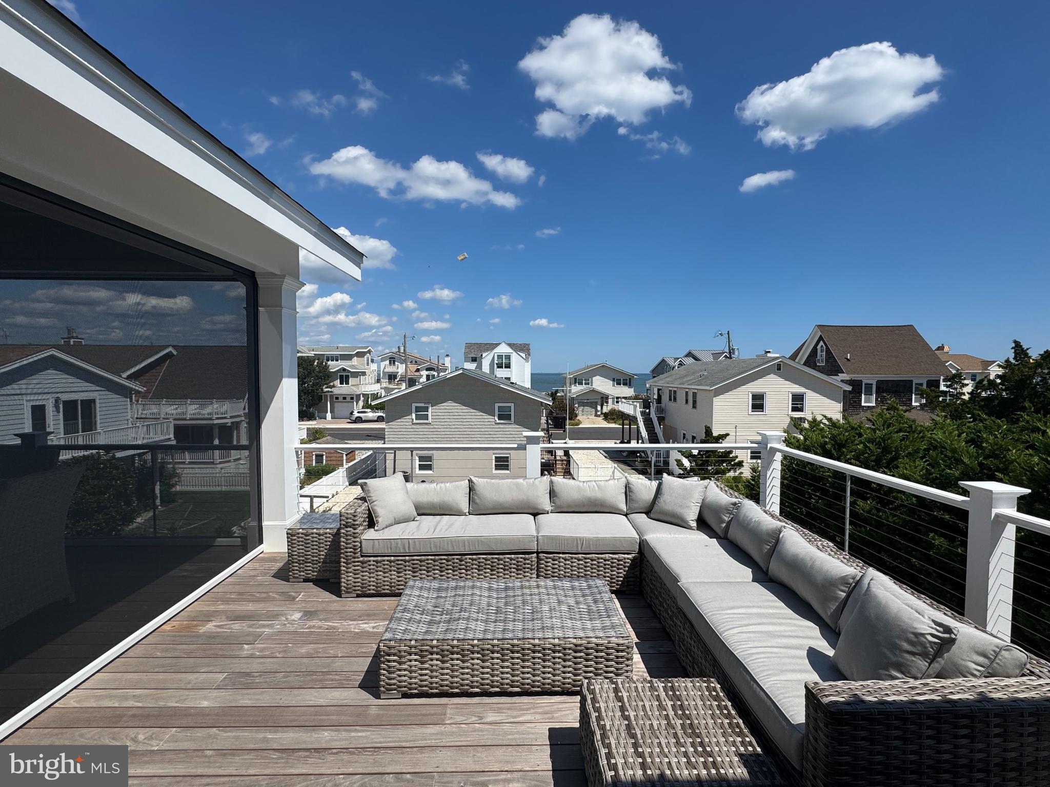 281 7th Street Avalon, NJ 08202 - Photo 33 of 62 a living room with furniture