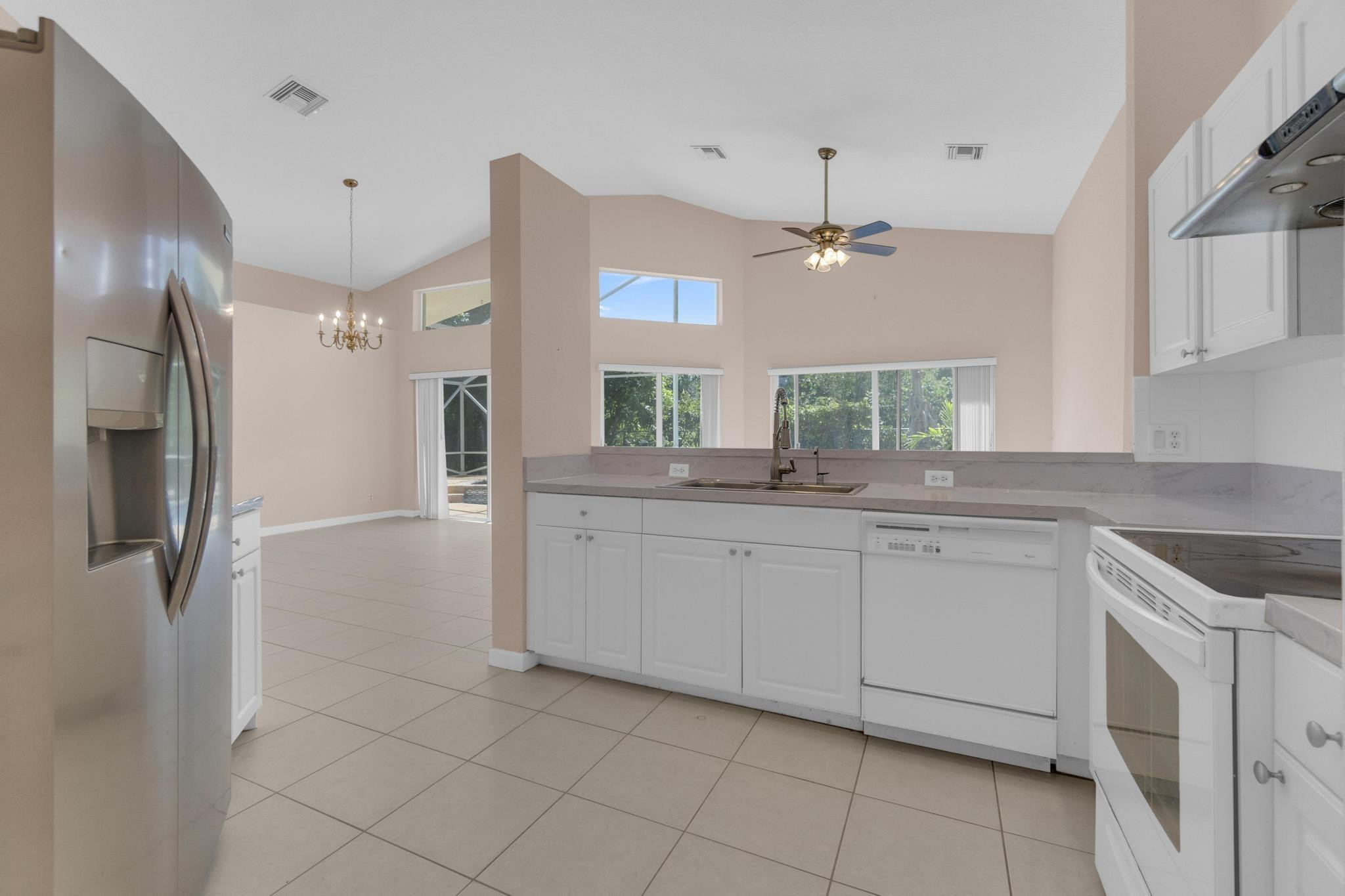 7727 Texas Trail Boca Raton, FL 33487 - Photo 12 of 32 Photo 12