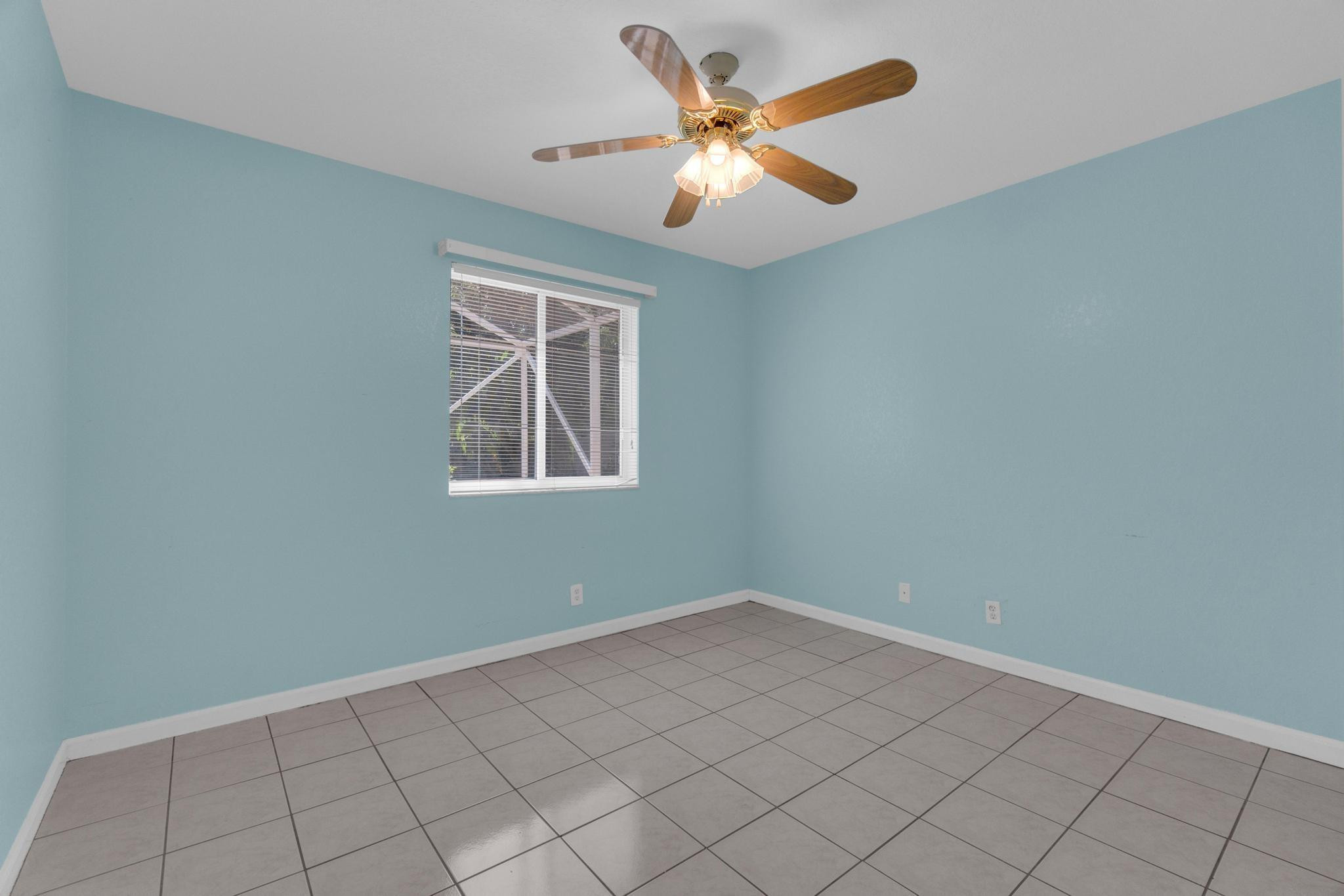 7727 Texas Trail Boca Raton, FL 33487 - Photo 23 of 32 Bedroom 4