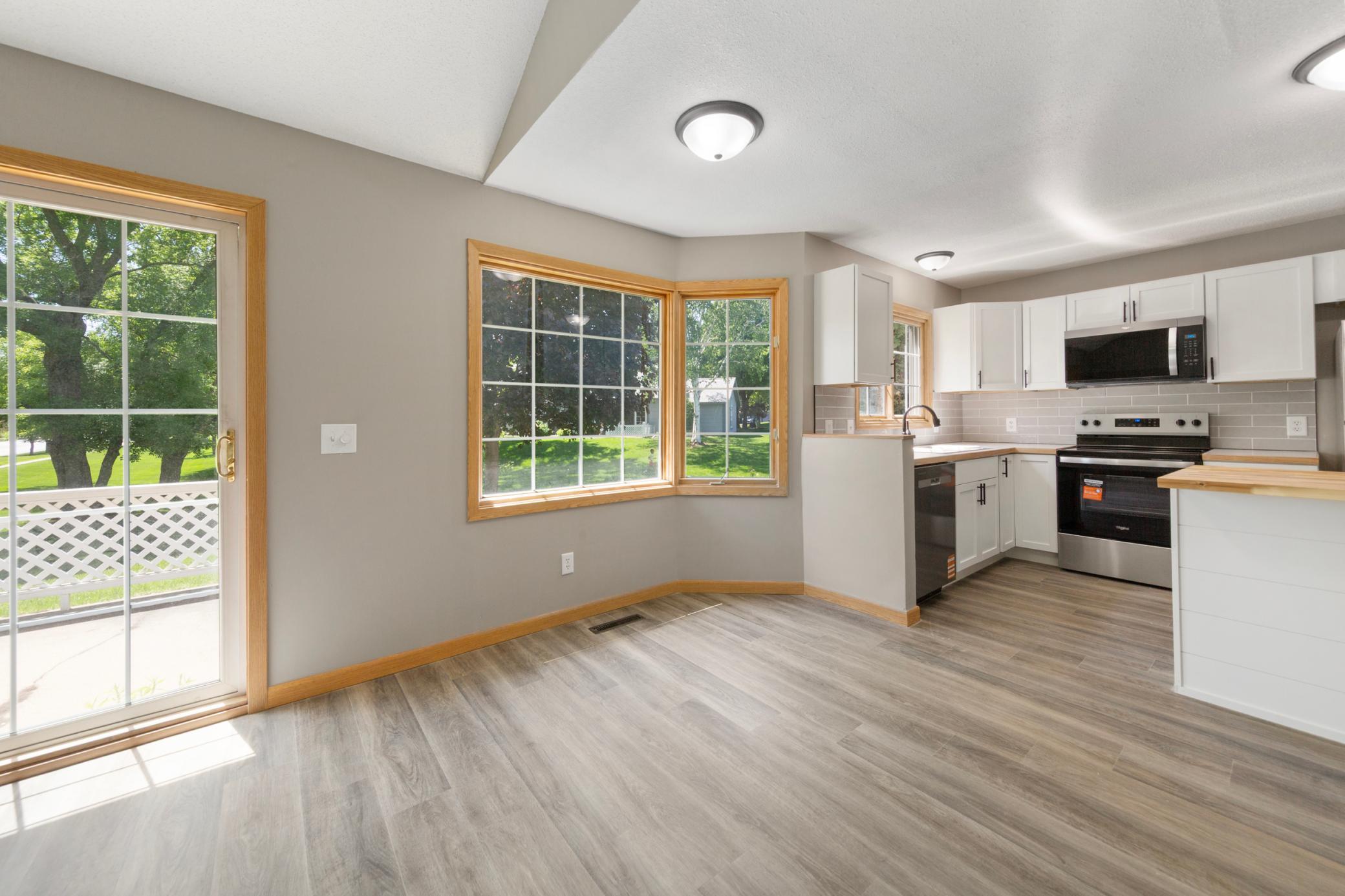 2814 Riverwood Lane Northwest Rochester, MN 55901 - Photo 18 of 35