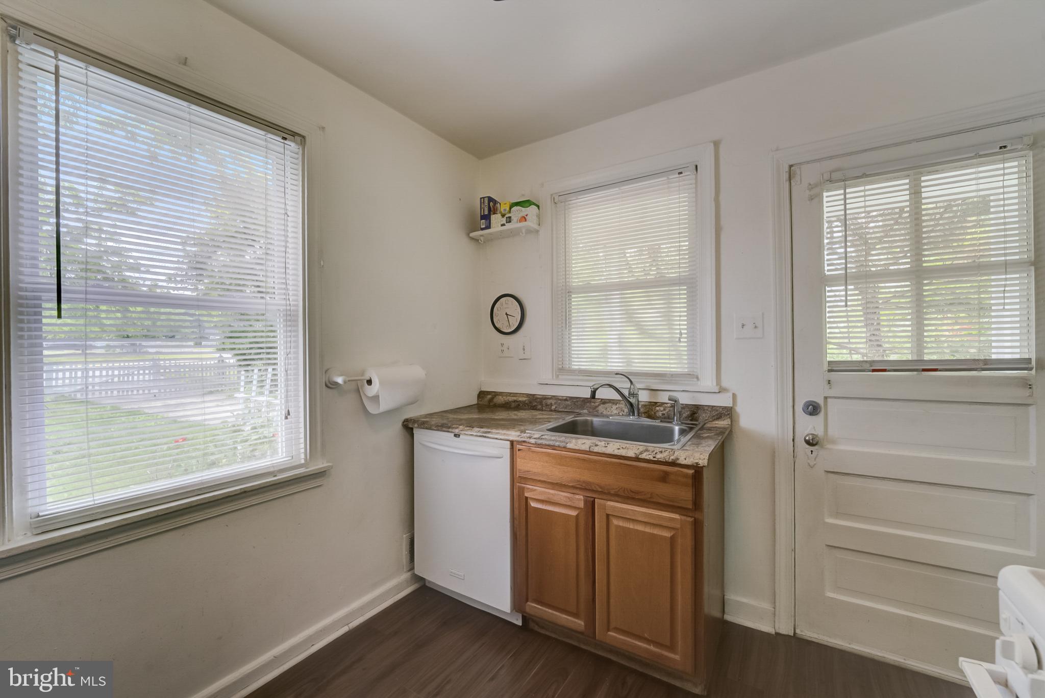 4406 Morgan Road Suitland, MD 20746 - Photo 13 of 26 Gallery Image 13