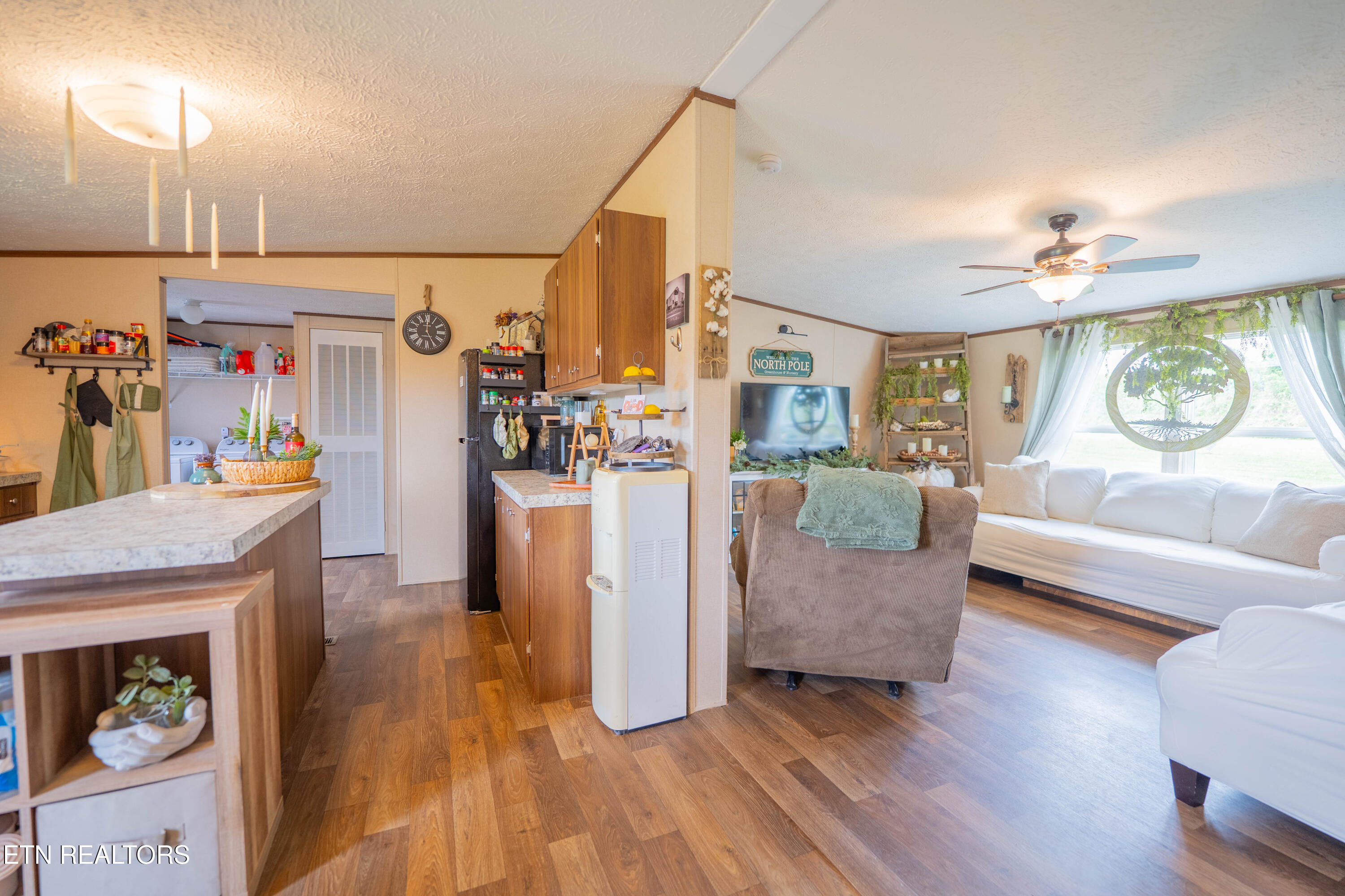 35 Little Meadow Creek Road Greeneville, TN 37743 - Photo 6 of 24 DSC09582-HDR