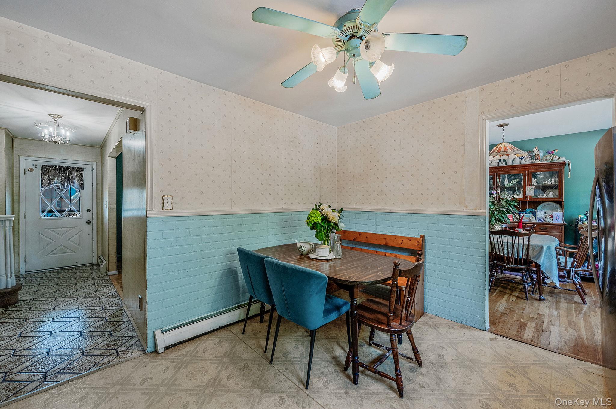 1335 August Road North Babylon, NY 11703 - Photo 14 of 40