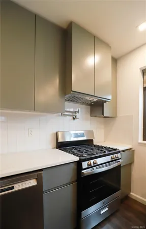 $1,499,000 | 36-20 190th Street | Auburndale
