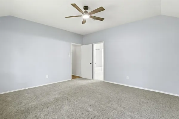 $2,700 | 7235 Battle Hills Drive, Houston, TX 77040