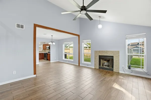 $2,700 | 7235 Battle Hills Drive, Houston, TX 77040