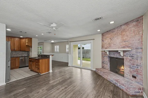 $2,800 | 6 Pinehurst Drive, Shalimar, FL 32579