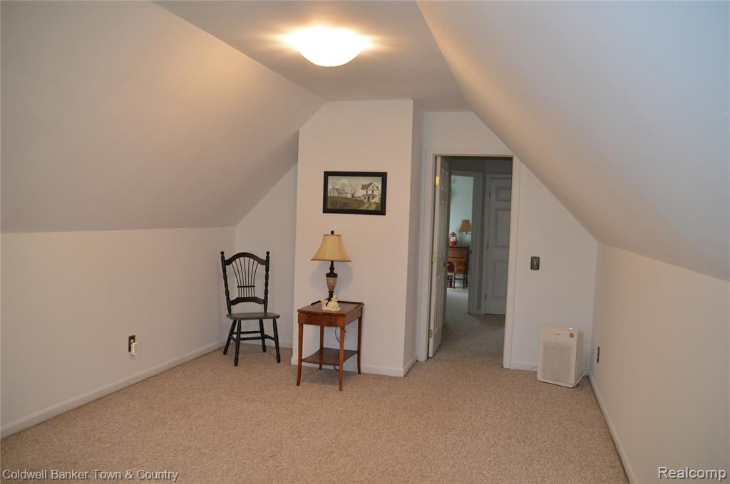1355 South Maxfield Road Brighton, MI 48114 - Photo 49 of 70 Gallery Image 49