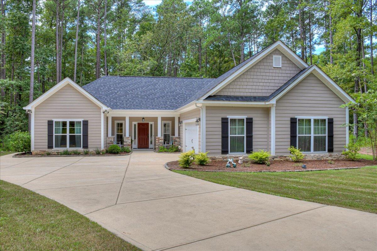 114 Mariners Way McCormick, SC 29835 - Photo 1 of 44 Front