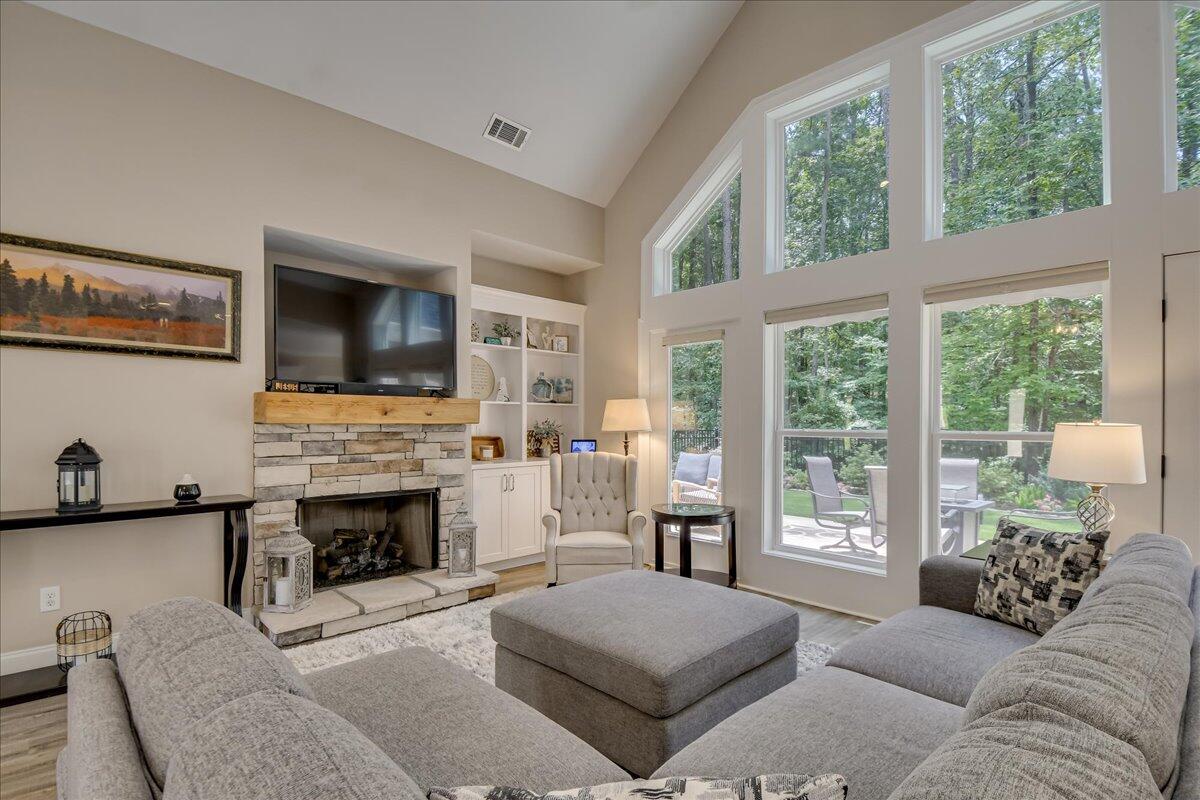 114 Mariners Way McCormick, SC 29835 - Photo 10 of 44 10-110