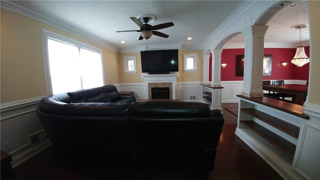 1906 Noblestown Road Pittsburgh, PA 15205 - Photo 13 of 25 Gallery Image 13