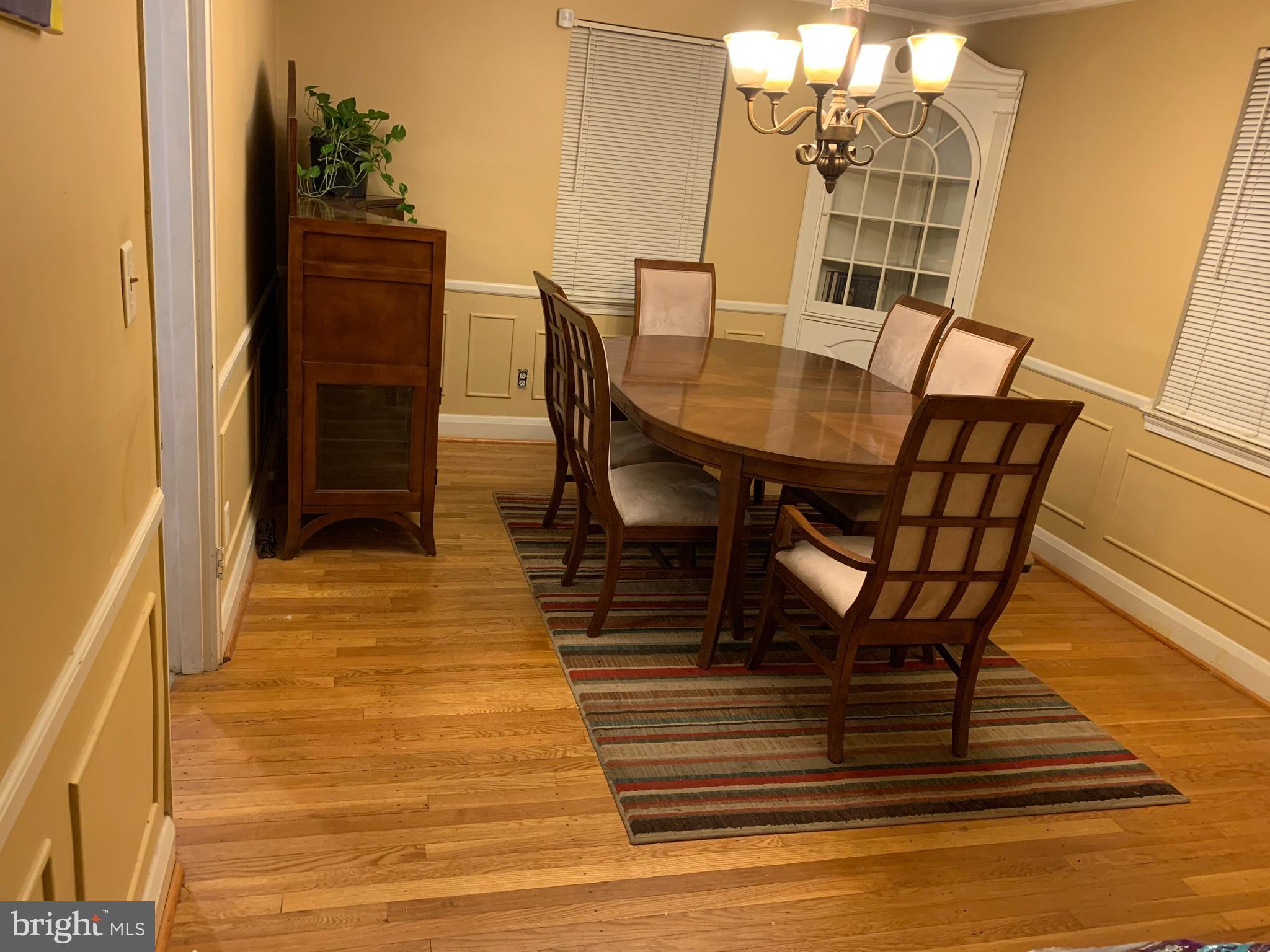 5777 Edgepark Road Baltimore, MD 21239 - Photo 7 of 18 Dining room