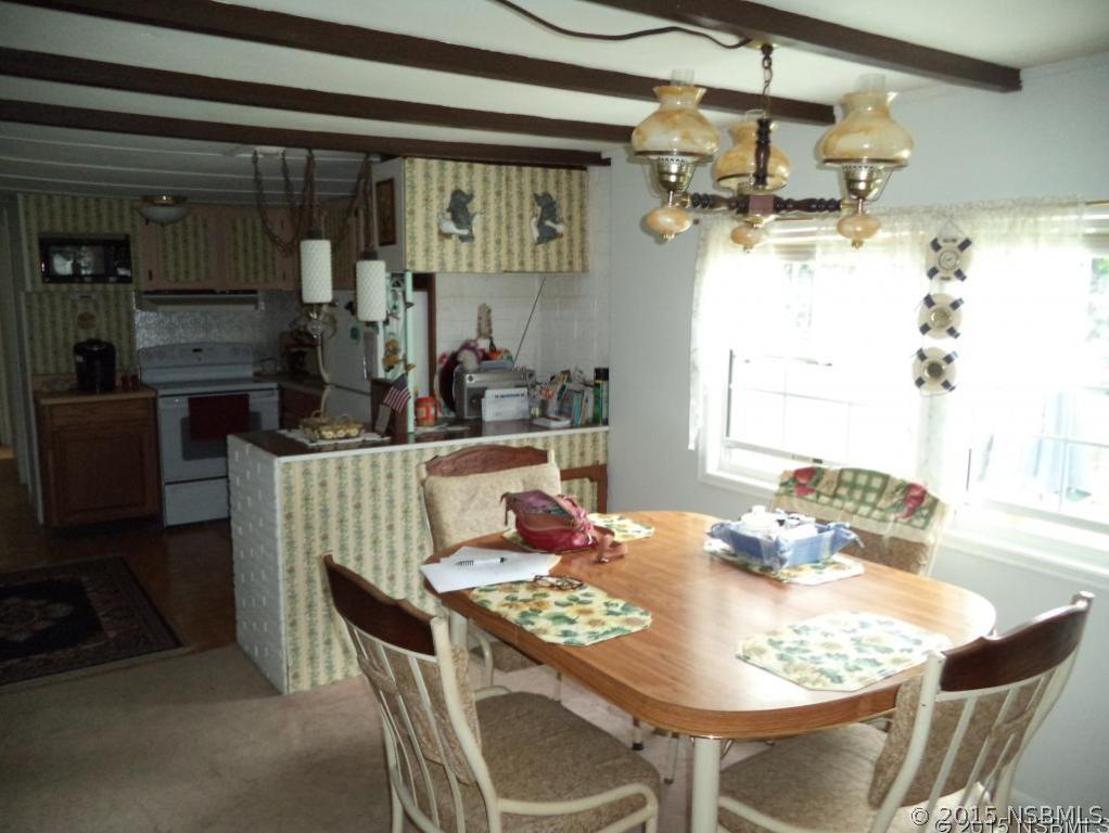 3058 Ragis Road Edgewater, FL 32132 - Photo 12 of 17 Gallery Image 12