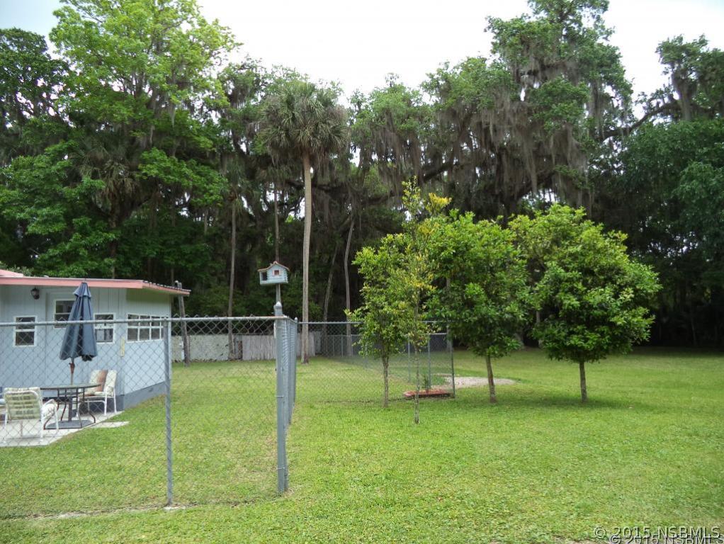 3058 Ragis Road Edgewater, FL 32132 - Photo 7 of 17 Gallery Image 7