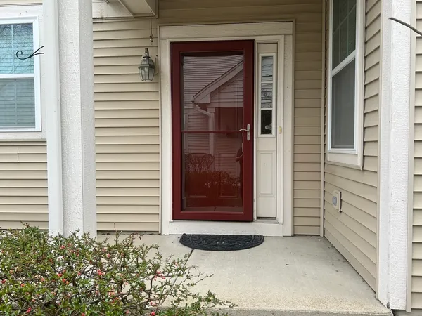 $315,000 | 8225 Tremont Lane, Joliet, IL 60431