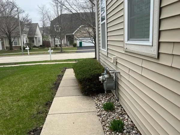 $315,000 | 8225 Tremont Lane, Joliet, IL 60431