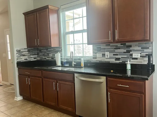 $315,000 | 8225 Tremont Lane, Joliet, IL 60431