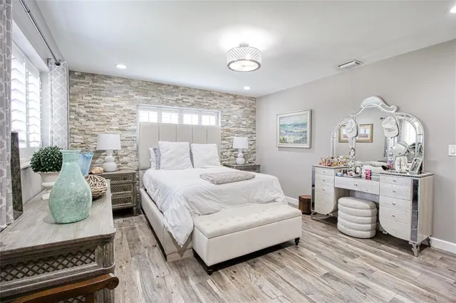 $904,999 | 2080 Northeast 26th Street, Lighthouse Point, FL 33064