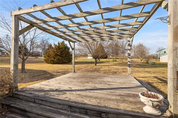 $224,000 | 124 Northwest 171 Road, Warrensburg, MO 64093