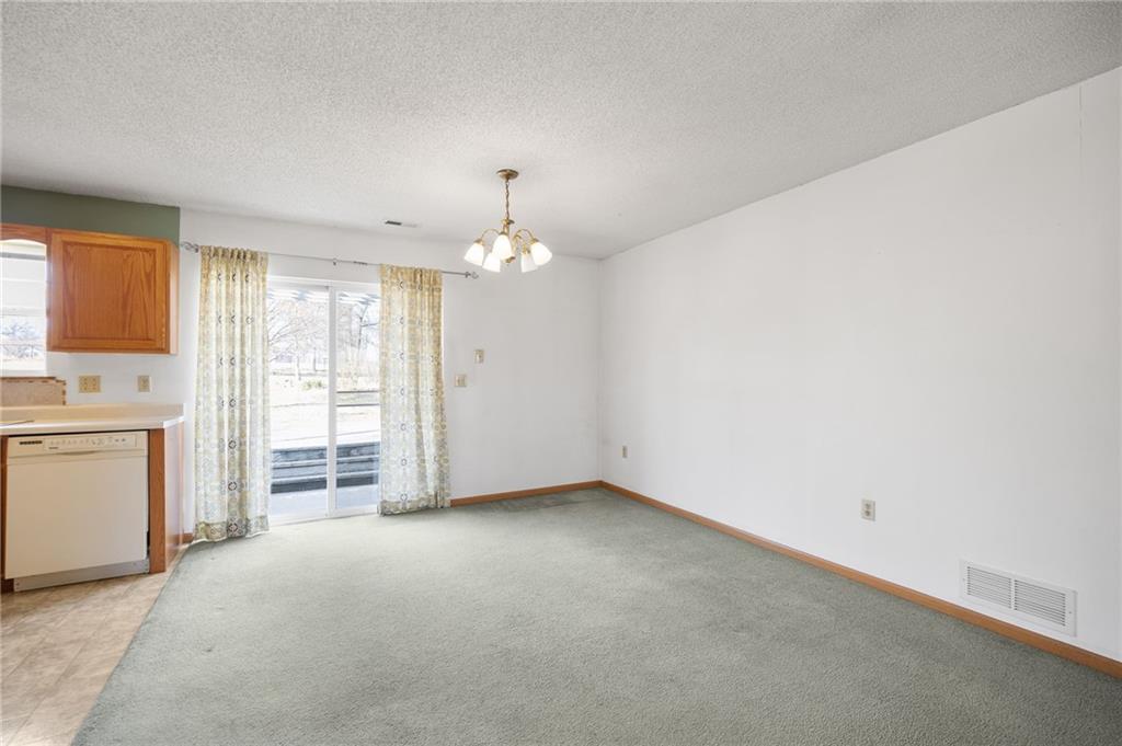 124 Northwest 171 Road Warrensburg, MO 64093 - Photo 6 of 28