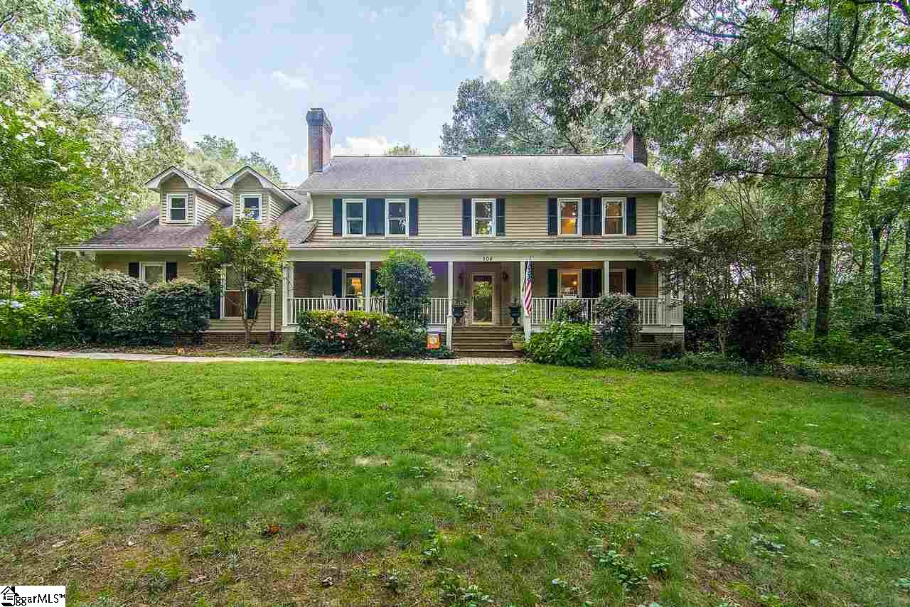 104 Radcliffe Way Simpsonville, SC 29681 - Photo 1 of 34 Gallery Image 1