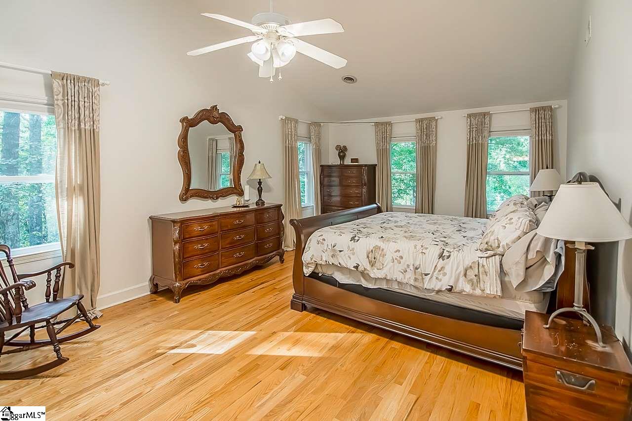 104 Radcliffe Way Simpsonville, SC 29681 - Photo 18 of 34 Gallery Image 18